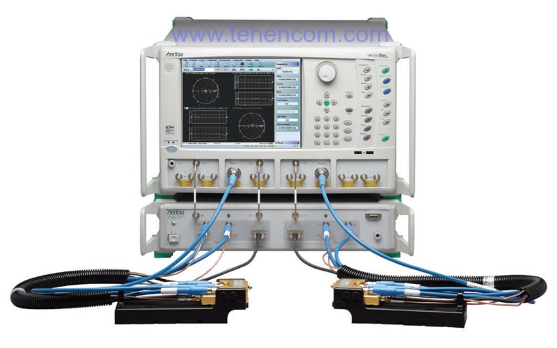 Векторный анализатор Anritsu VectorStar MS4647B в составе системы MS7838D, которая обеспечивает работу в полном диапазоне 70 кГц - 145 ГГц без переключения между измерительными портами