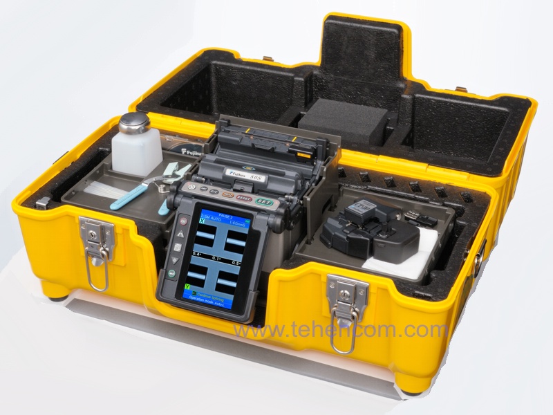 Fujikura 80S fusion splicer inside the transport case