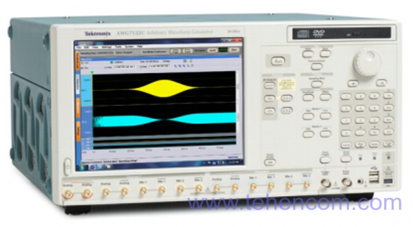 Tektronix AWG7000C - Генератори сигналів довільної форми