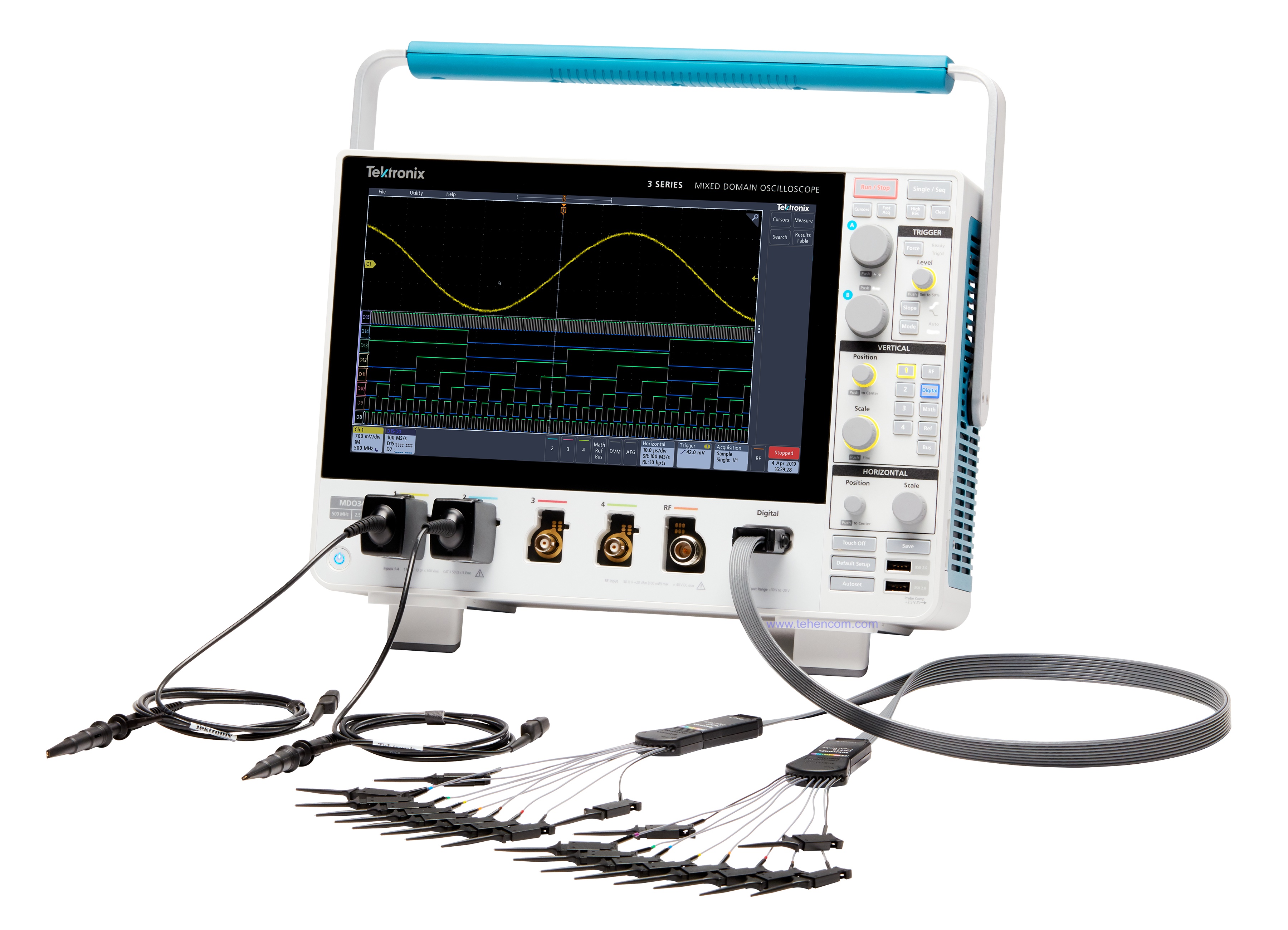 This photo shows a Tektronix MDO3 oscilloscope with two Tektronix TPP0500B analog probes and one Tektronix P6316 16-channel digital probe connected. Tektronix MDO3 oscilloscopes come with high quality probes