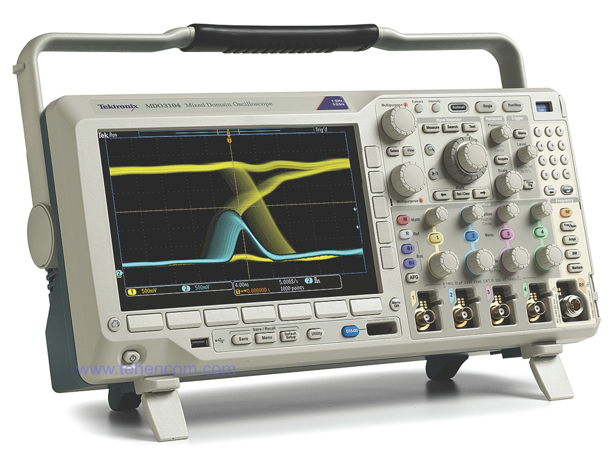 Oscilloscopes with built-in spectrum analyzer, generator, logic analyzer, protocol analyzer, voltmeter and frequency counter Tektronix MDO3000 series from 100 MHz to 1 GHz