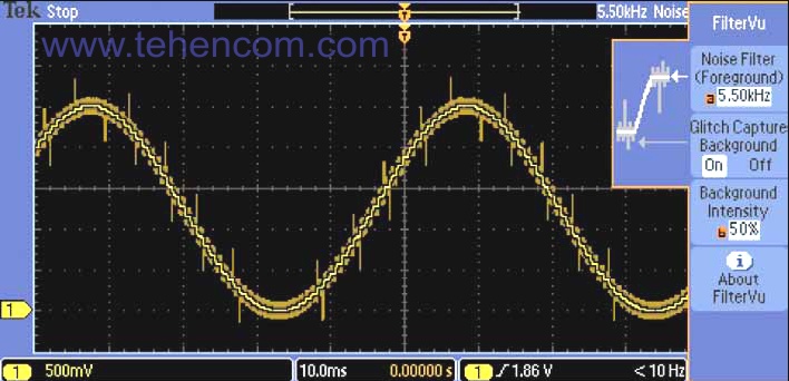 Output signal from a digital-to-analog converter. Notice how the FilterVu™ feature clearly displays the noise-free steps of the DAC signal, rejecting all frequencies above 5.5kHz (waveform in the foreground, yellow). However, FilterVu allows you to capture and display high-frequency glitches across the entire bandwidth of the oscilloscope (background waveform, orange).