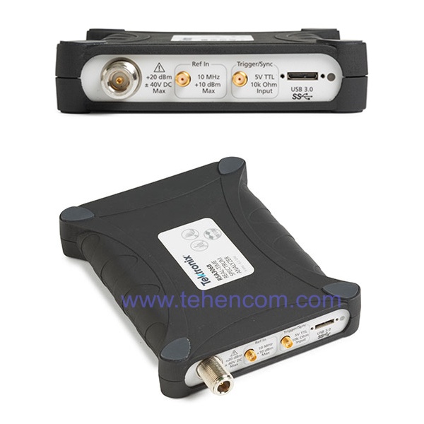 Tektronix RSA306B spectrum analyzer connectors (from left to right): microwave input, external reference input, external trigger input, USB 3.0 connector for connecting to a computer or tablet