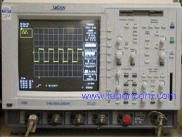 Digital oscilloscope LeCroy LC534, 500 MHz, 4 channels used