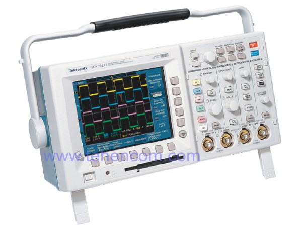 Tektronix TDS3024B Digital Oscilloscope, 200 MHz, 4 Channels